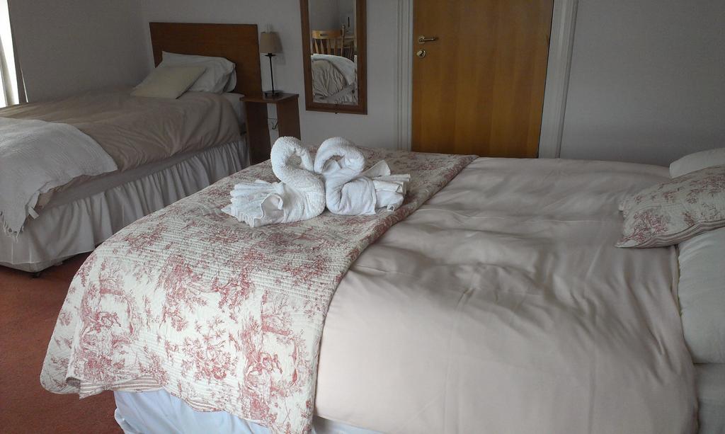 River Lodge Accomodation Wicklow Room photo